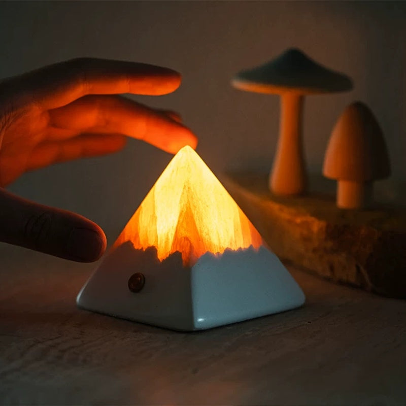 Half Sugar Ore Pyramid Mood Light