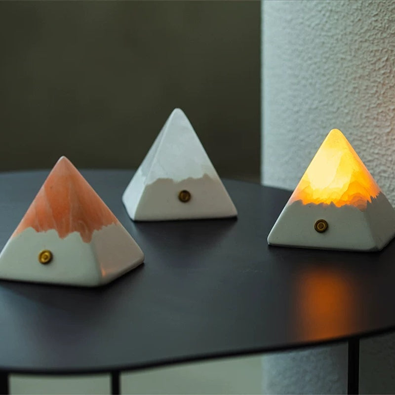 Half Sugar Ore Pyramid Mood Light