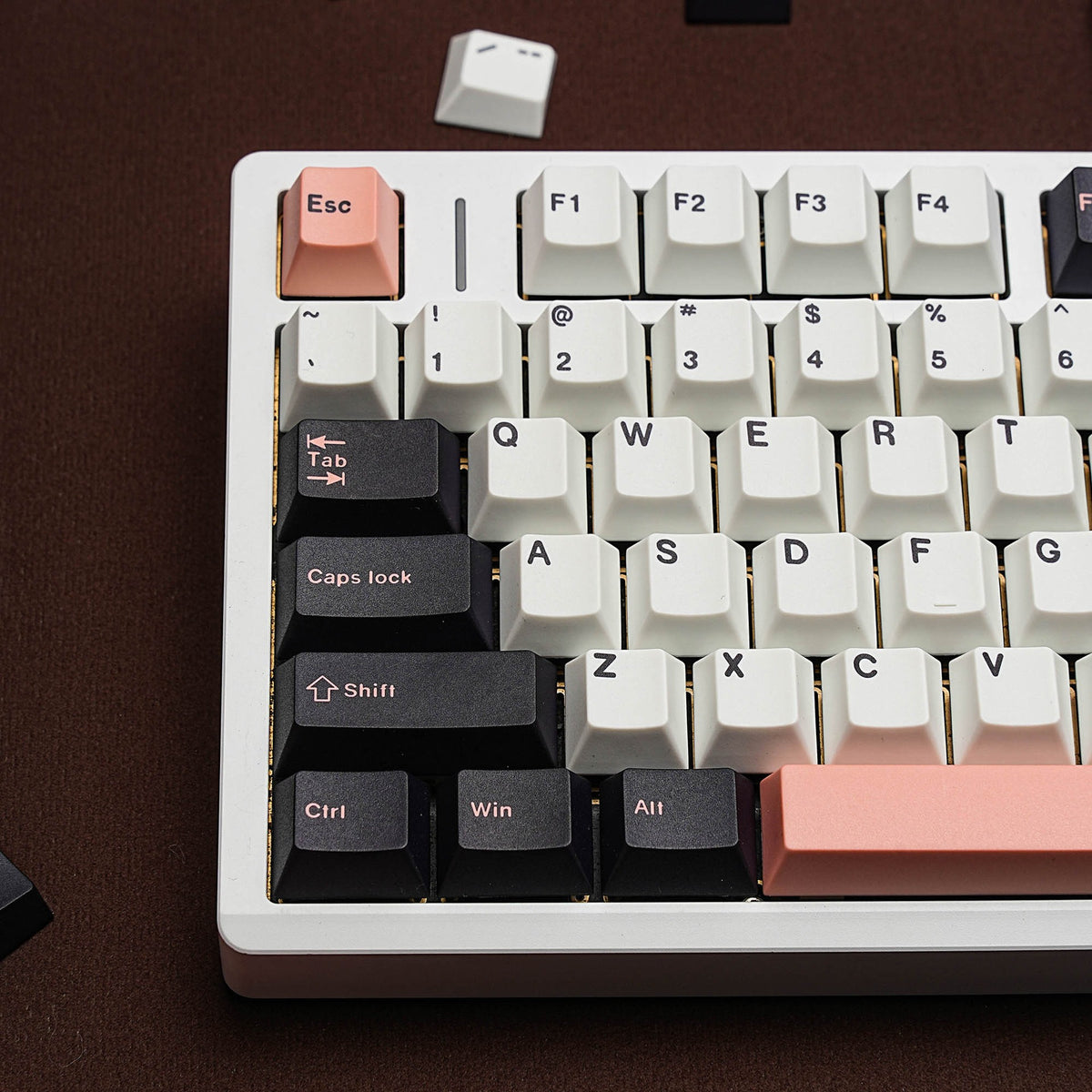 Olivia PBT Keycap Set