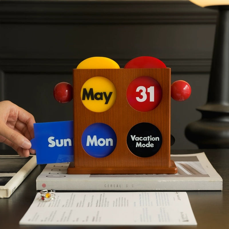 Easygood Bauhaus Retro Wooden Perpetual Calendar