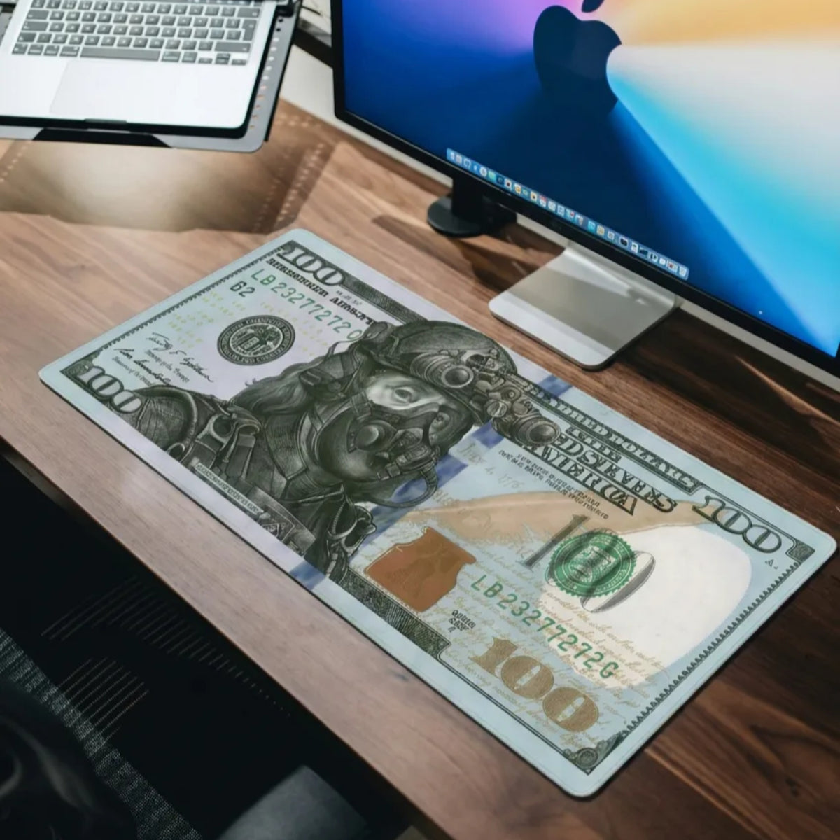Benjamin Tactical NVG Gas-Mask Desk Pad